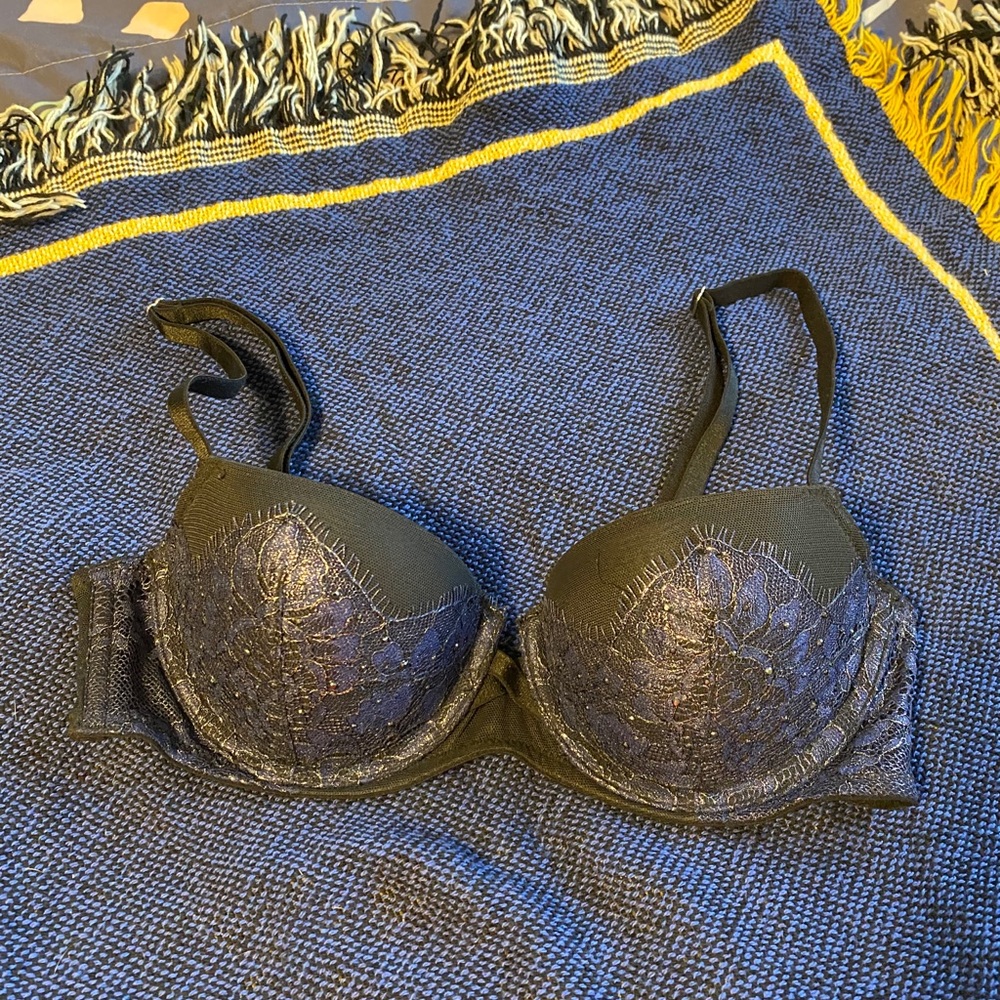 Push up bra